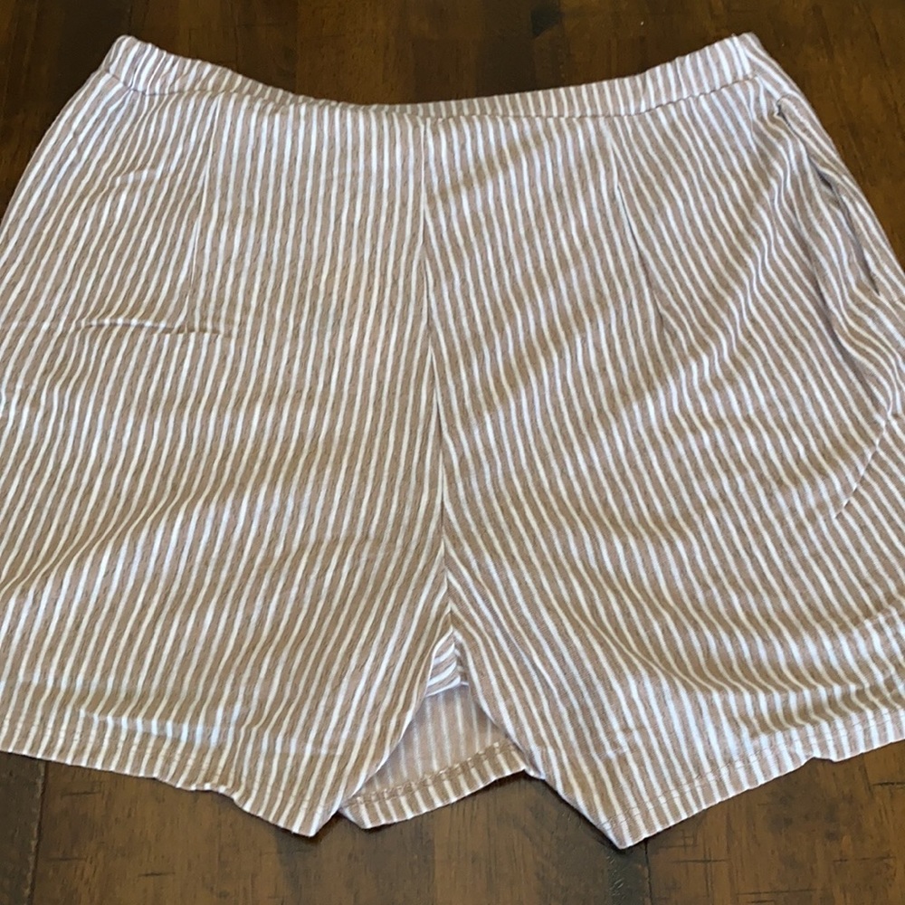Button Wrap Skort - Picture 7 of 12